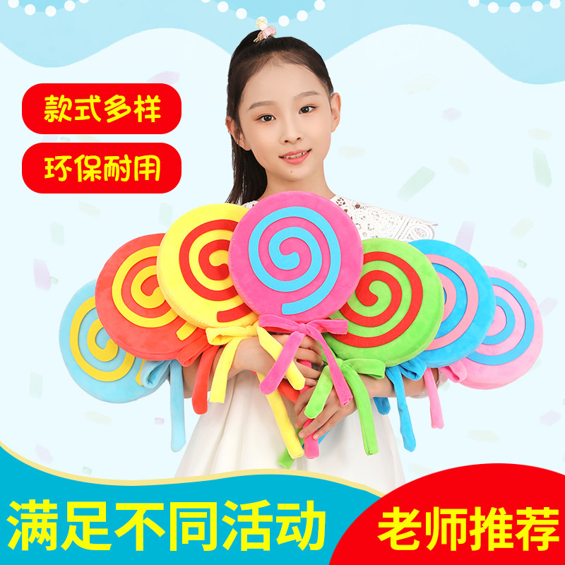 holding a lollipop dance props kindergarten morning exercise equipment school sports entrance opening ceremony stage performance