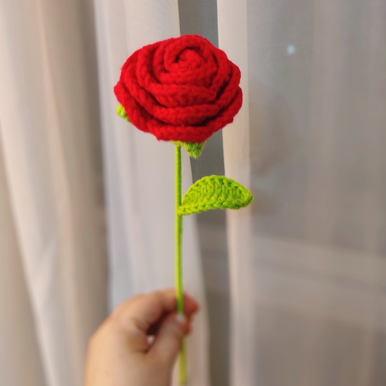 Casual, Elegant, Lady Style Valentine'S Day Mother'S Day Casual Elegant Lady Rose Yarn Crochet Flowers Artificial Flowers
