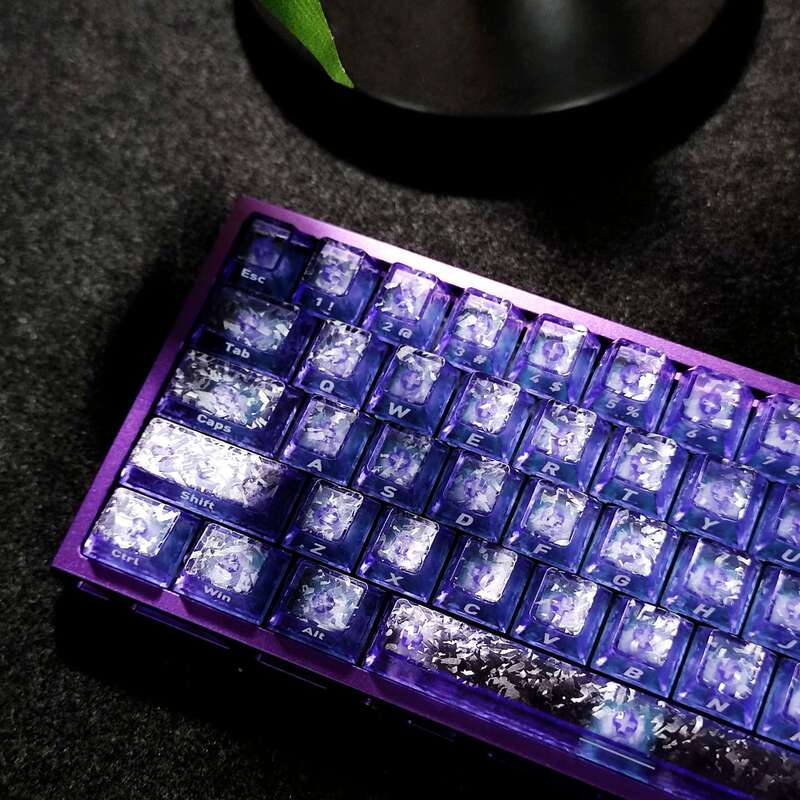 Carbon Fiber Texture Translucent Keycaps, Ice Carbon Pc Material, Original Factory Highly Compatible with Magnetic Switches, Cross Switches, Wooting