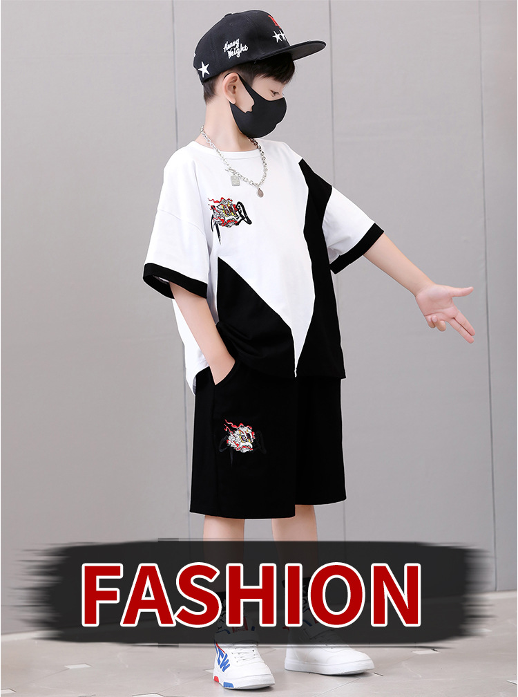 T-shirt a maniche corte 2023 Estate Nuovi pantaloncini per ragazzi medi e grandi per bambini Set casual in due pezzi_voghion.com