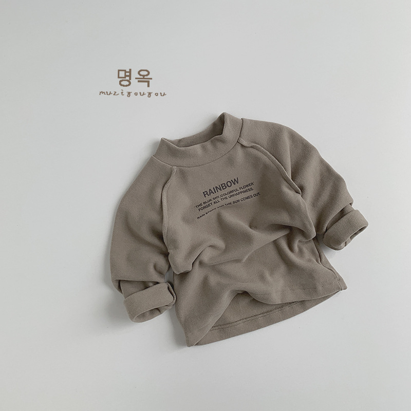 Ju es bueno para combinar con la camisa de fondo de terciopelo para niños y niñas. Invierno nuevo estilo para niños.