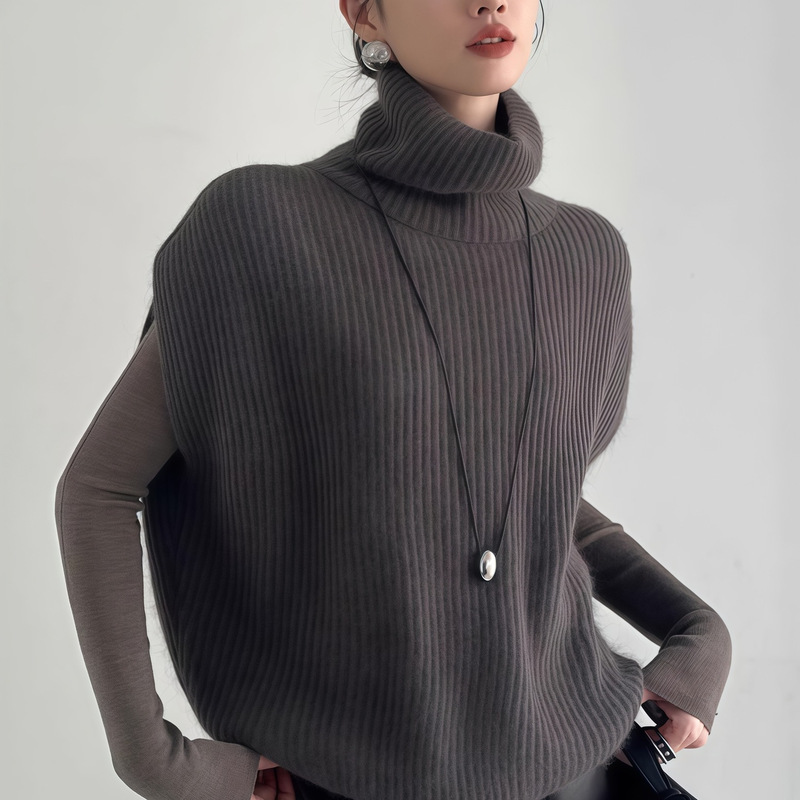 Big Face Autumn and Winter Layered Knit Vest Raccoon Fur Wool Sleeveless Turtleneck Sweater Vest for Women Big Face Autumn and Winter Layered Knit Vest Raccoon Fur Wool Sleeveless Turtleneck Sweater Vest for Women