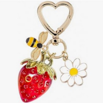 Strawberry Heart Keychain Cute Cherry Strawberry Bag Charm Keychain Wallet Accessory Charm Women's Bag Kawaii