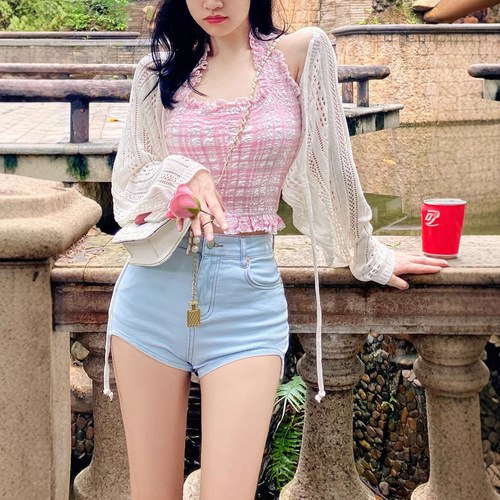 Lady's Summer New Black Denim Short Shorts with Long Legs, High-Waisted, Slimming, Asymmetrical, Bustier, Elastic, Trendy Hot Pants