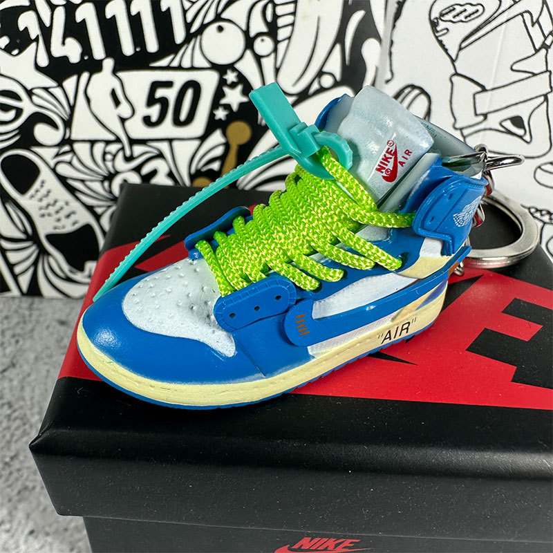 18.ow joint north carolina blue and green + box