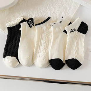 Women's socks short socks spring and summer thin low-top boat socks Korean version of Joker student breathable deodorant short socks wholesale
