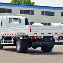 重汽豪沃蓝牌平板拖车价格大泵自卸车福田箱式车出口