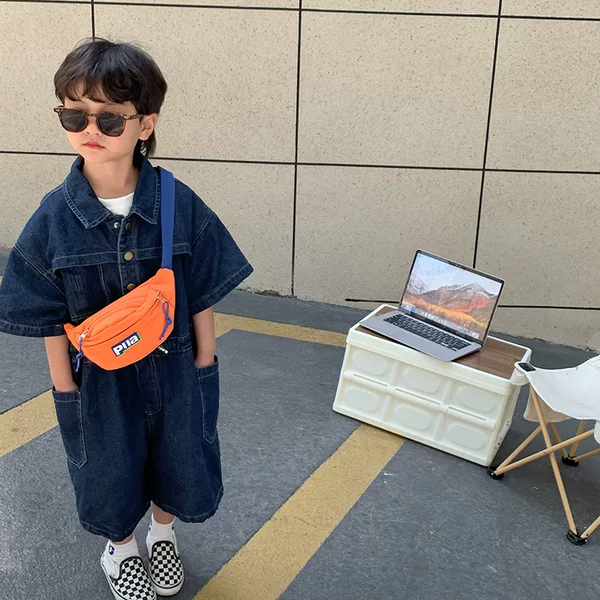 Trendy Cool Western Style Children's Bag 2023 New Cyber Popular Boys' Crossbody Bag Kindergarten Girl Baby's Going Out Chest Bag