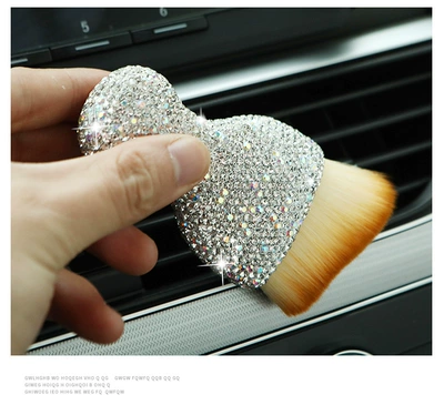 Car interior dust sweeping soft brush car wash tool artifact car dust removal brush air outlet cleaning brush wholesale (Car cleaning tools) - white