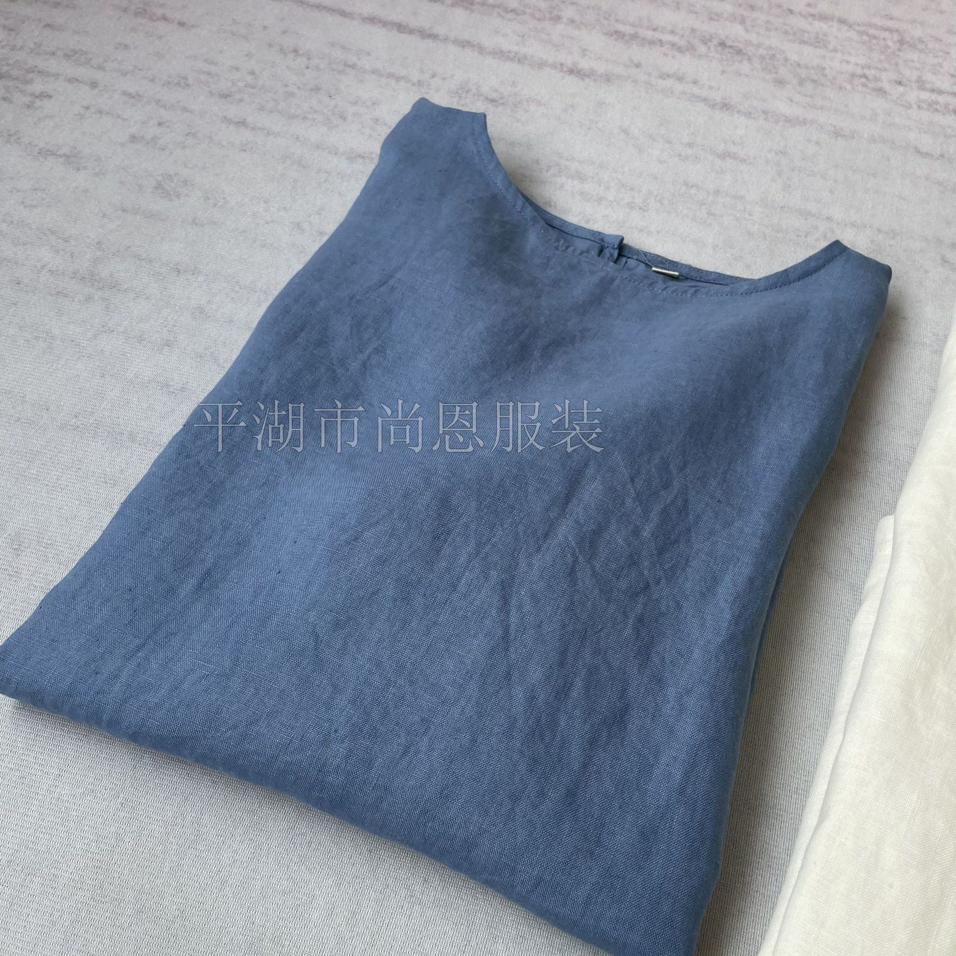 Elegant blue