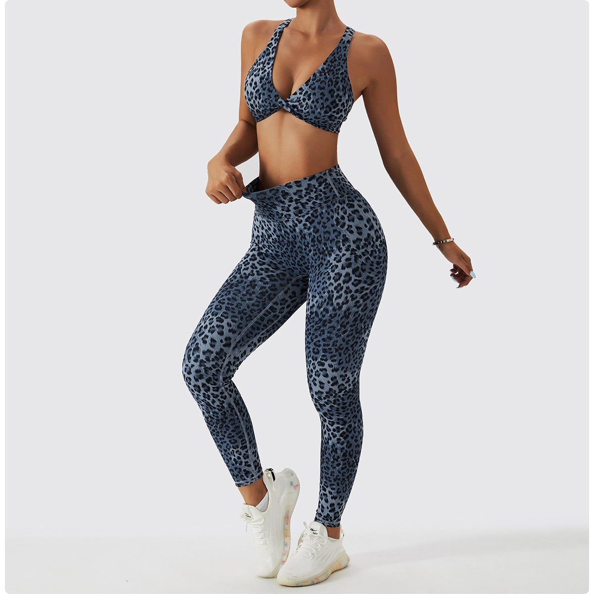 7 model display-BCK6561_14.jpg