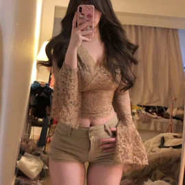 秋冬新款纯欲风领感长袖蕾丝拼接打底衫女修身显瘦内搭上衣楷荟