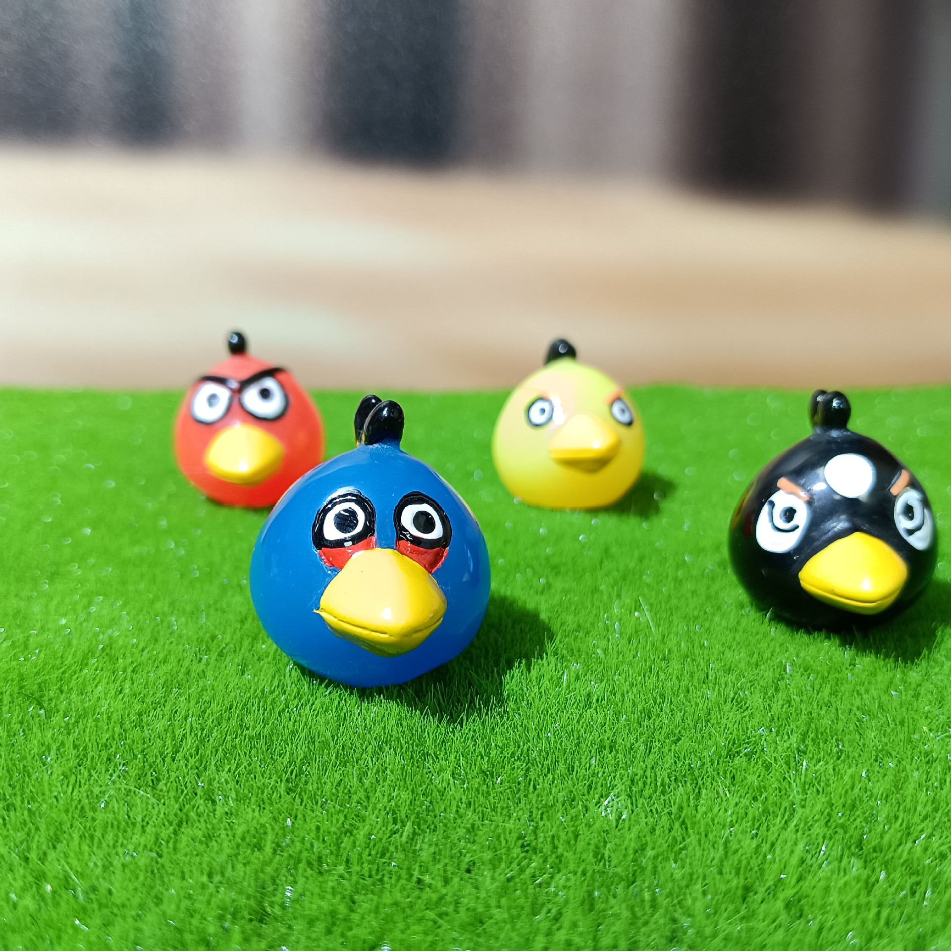 Cute Animal Desktop Coche Decoración pequeña Muñeca Micro paisaje Escenografía creativa Pecera Paisajismo Angry Birds