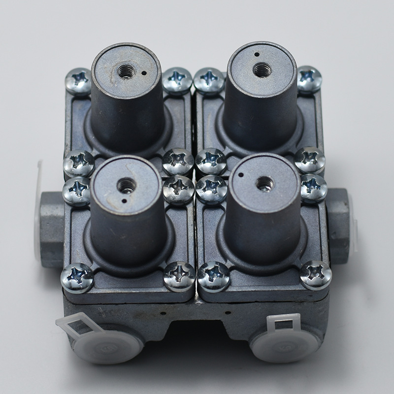 Piezas del autobús del camión pesado de la válvula 9347022500 de la protección del cuatro-circuito de SMT