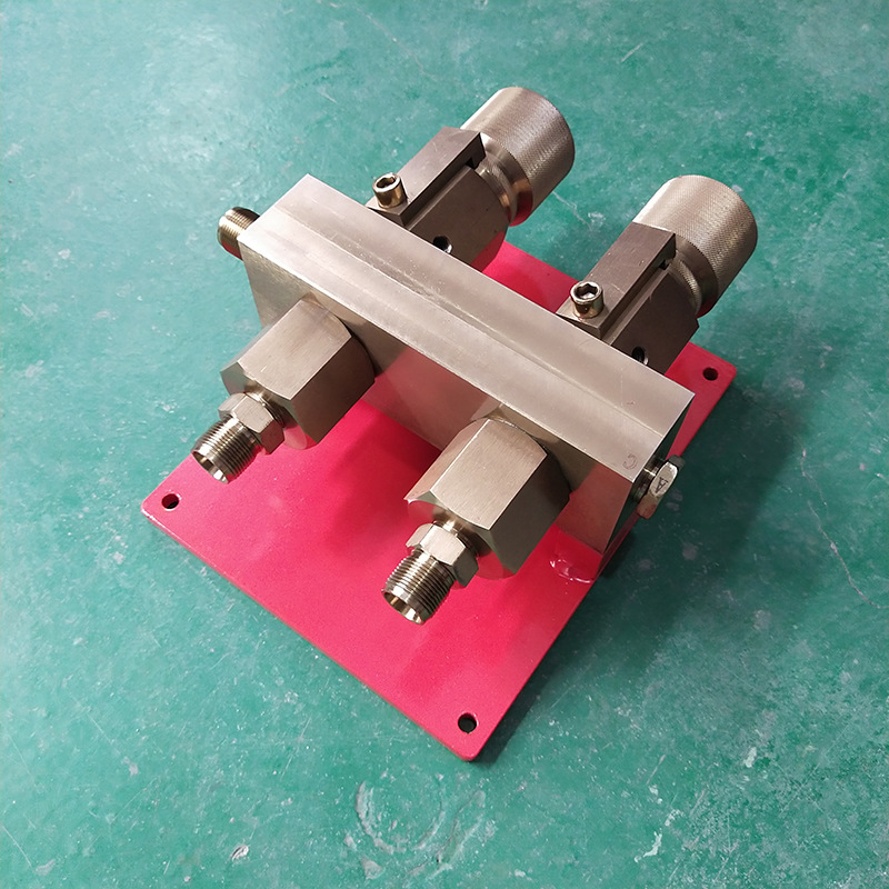 山东厂家直供分枪器新势力换热器清洗带表分枪器清洗设备用分枪器