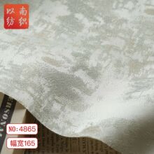 �����¿����[�G�������Ứ�����s�B��ȹ����ɫ�����ϕr������b�