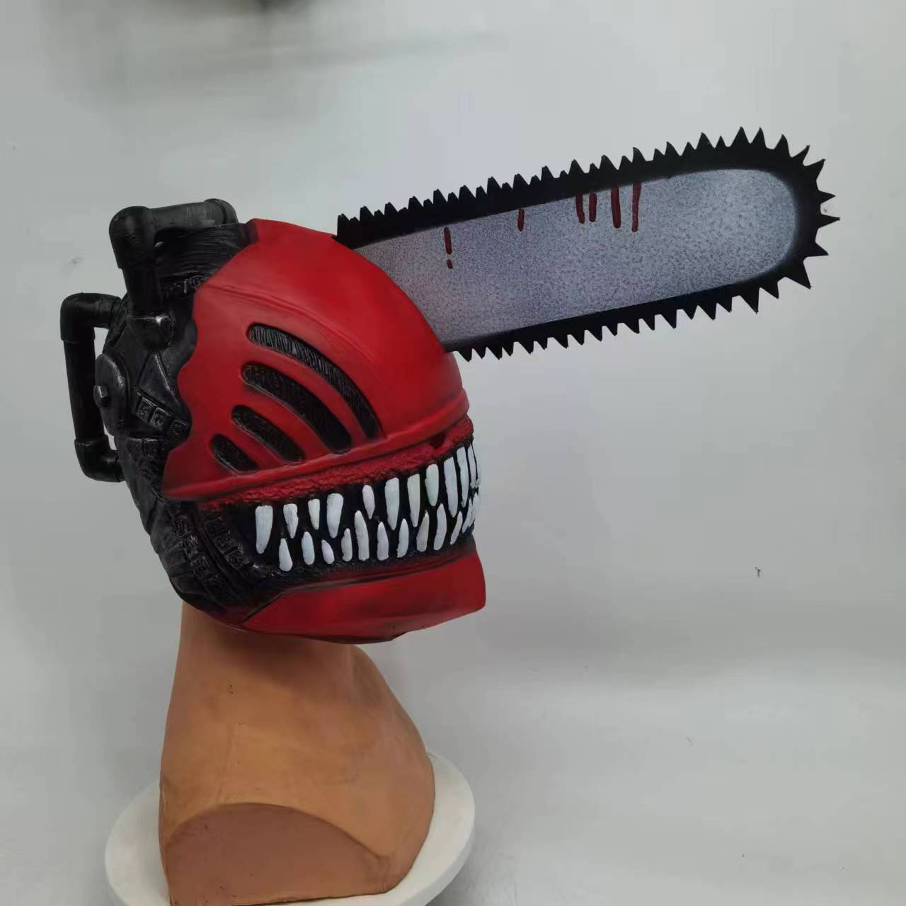 ハロウィーン国境を越えた新しいチェーンソー人の頭セットのキャラクターが怖いラテックスマスクcos服装道具を演じる