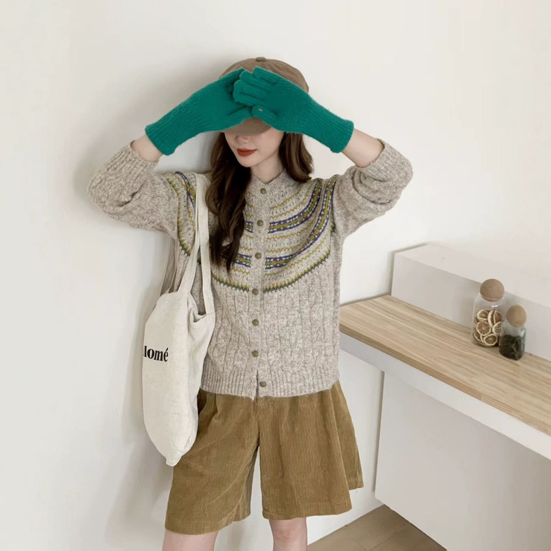 26 Autumn/Winter Collection Women's Holiday Fair Isle Vintage Knitted Wool Thick Sweater Cardigan 26 Autumn/Winter Collection Women's Holiday Fair Isle Vintage Knitted Wool Thick Sweater Cardigan