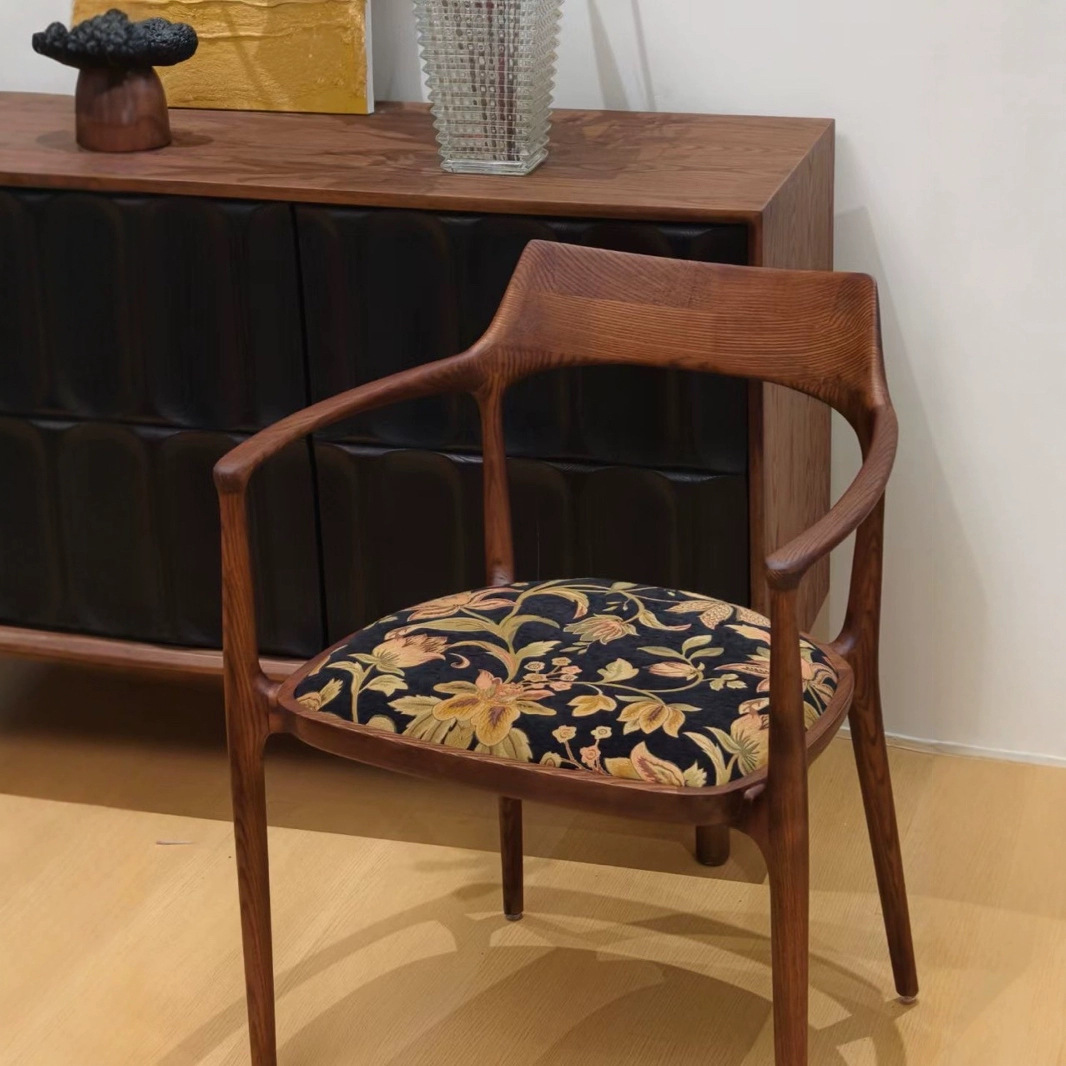 Old Money Style Middle Ancient Style Solid Wood Dining Chair Backrest Dining Table and Chair Commercial Simple Retro Restaurant Special Middle Ancient Negotiation Wide