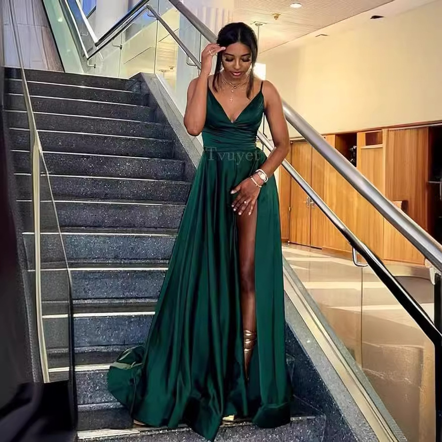 Elegante vestido de fiesta largo con cuello en V dividido, plisado de dama de honor de gasa larga, vestido formal, vestido de noche de satén