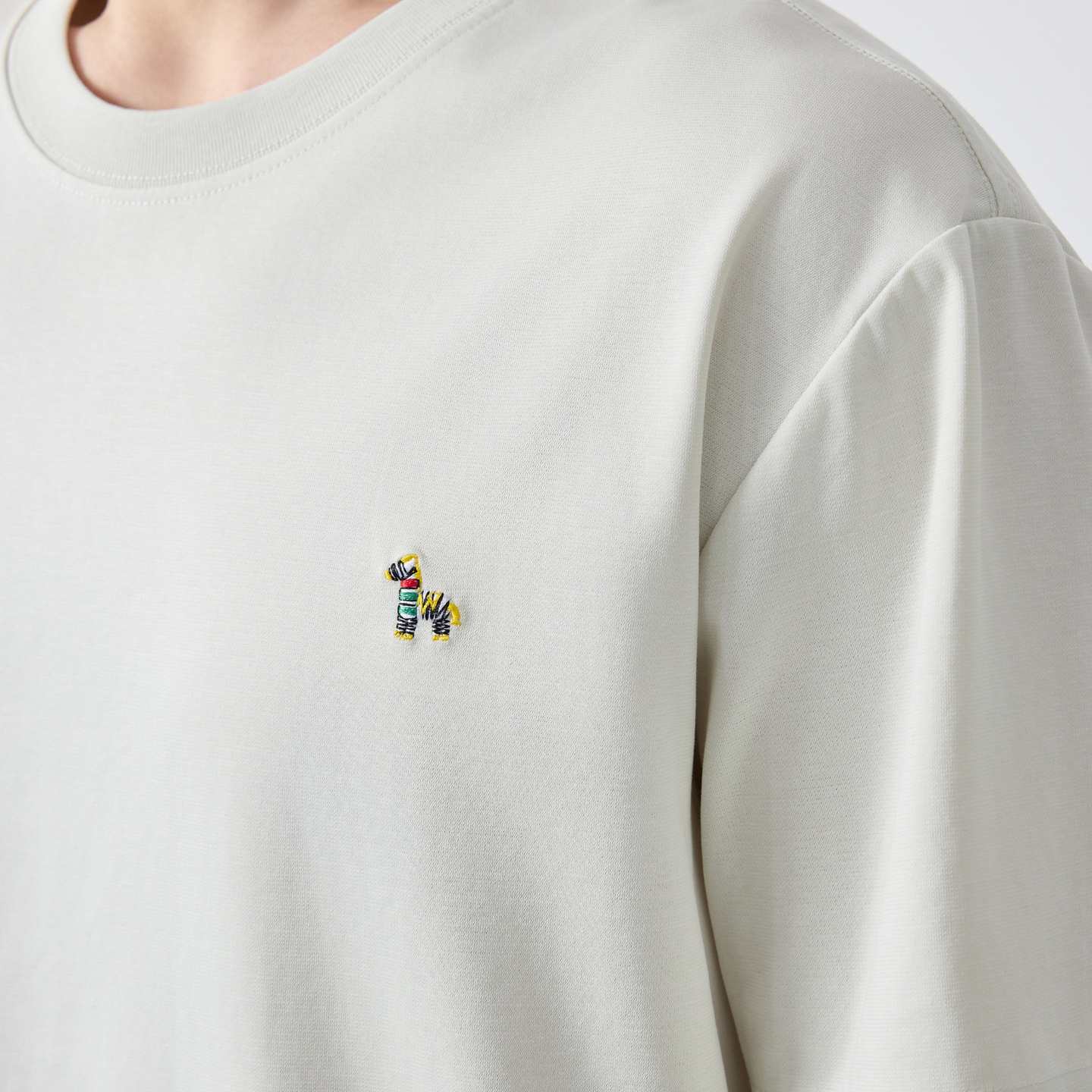 New High-quality Men's Embroidered Short Sleeved Men's 2026 Summer New Round Neck Men's T-shirt_voghion.com