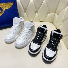 ins韩版黑色高帮鞋女秋季2025新款百搭学生运动休闲鞋潮流板鞋子