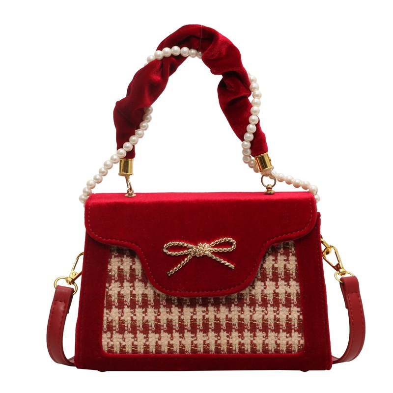 Bolso cuadrado pequeño de mano rojo de alta gama para mujer 2025 nuevo bolso de dama de honor de pata de gallo bolso de novia cruzado de estilo occidental de todo fósforo
