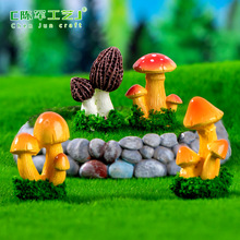苔藓微景观创意仿真彩蘑菇多肉盆栽园艺造景装饰品配件迷你小摆件
