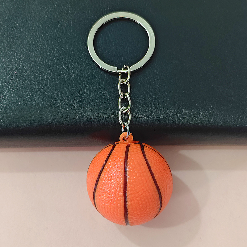 クロスボーダー4cmサッカーキーホルダーバスケットボールストラップ学生カバン掛け飾りスポーツグッズプレゼントテニスラグビー掛け