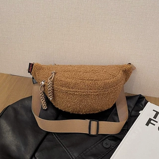 跨境羊羔毛毛绒胸包女士ins新款秋冬小众休闲斜挎包百搭手机腰包