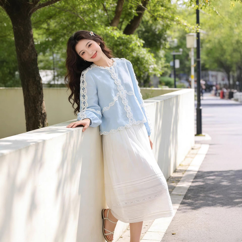 Nanyou Quality French-Style Fresh Light Blue Lace Patchwork Shirt for Women 2026 Versatile Slimming Shirt for Work and Vacation