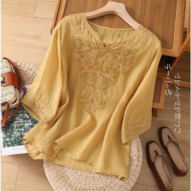Middle-aged Mom Heavy Industry Embroidered Cotton Shirt Women's 2025 Summer Loose plus size Belly Covering Slimming Pullover Cotton Top