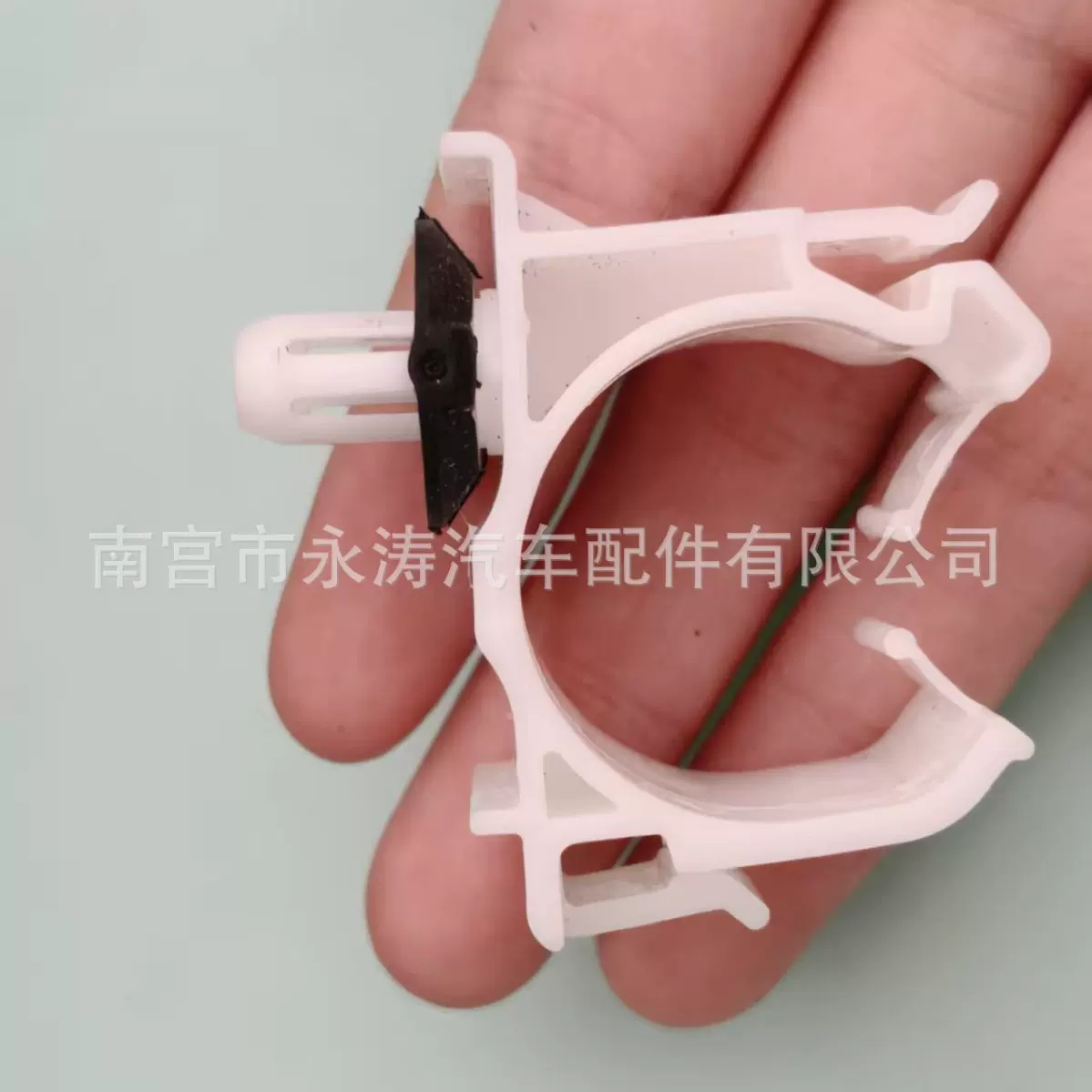 汽车地毯挂钩车身线束原装卡扣适用于雷克萨斯凌志