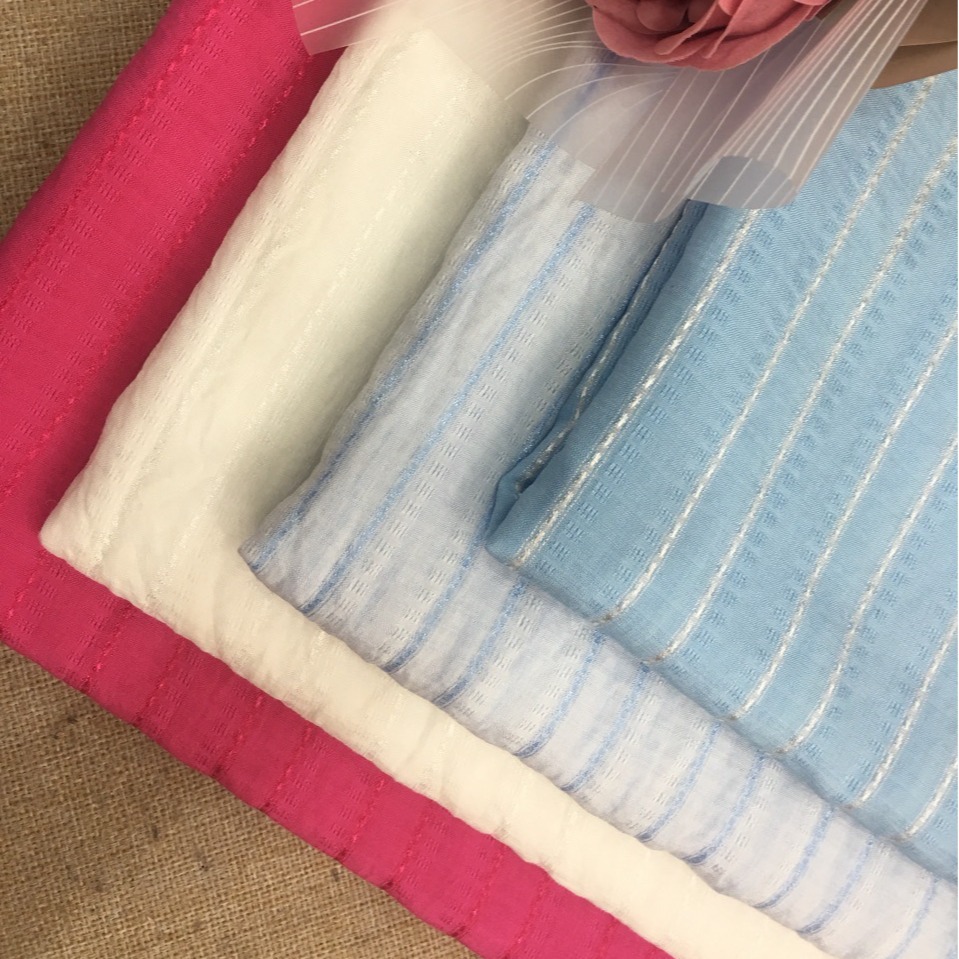 厂家直销 新款现货天丝锦纶竖条提花布 春夏小清新连衣裙汉服面料