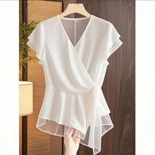 法式V领荷叶边收腰防晒衬衫女夏季新款设计感小飞袖上衣雪纺小衫