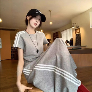 �����LȹŮ�b�ļ��n���\�����e�r�����l�ܶ���T������ȹ�ɼ���