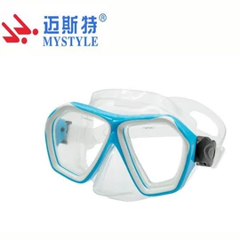 泳镜;泳帽;浮潜套装