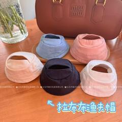 17 センチメートルラブブ漁師帽子 LABUBU ビニール小さなペンダント帽子服スーツ着替え人形人形アクセサリー
