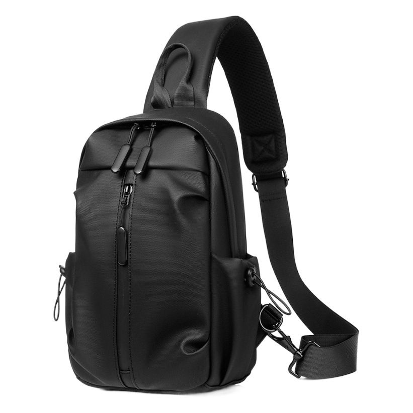 Bolsa de pecho de los hombres directos de fábrica de ocio al aire libre pu crossbody bolsa de pecho de carga usb multifuncional bolsa de pecho multi-color opcional