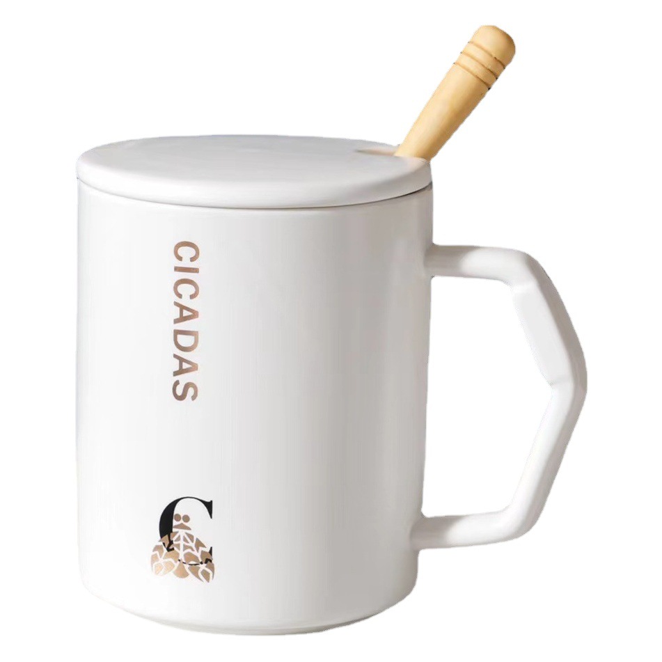 Creativo oro inglés regalo cerámica taza de agua con tapa cuchara Oficina taza café simple taza japonesa