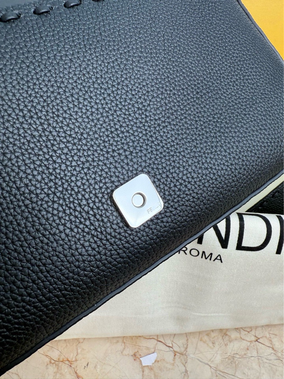 F-Brand Genuine Leather Niche Retro Baguette Bag Women's Shoulder Crossbody Bag High-End French Underarm Bag - Thumbnail 3