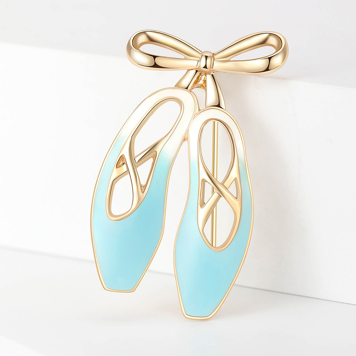 Simple Style Bow Knot Shoe Alloy Enamel Women's Brooches display picture 5