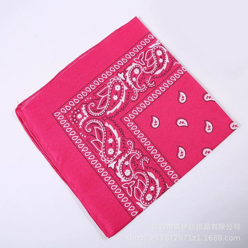 Роза красная