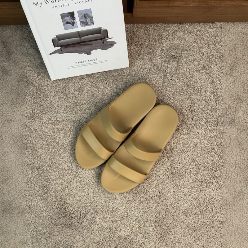 [Row Home] 2026 Summer New Simple Double-Strap Flat Sandals for Women, Soft Sole, Comfortable for Home and Outdoor Wear, Fashionable