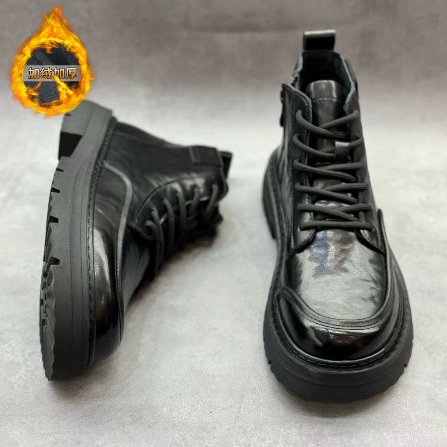 Осенние и зимние мужские сапоги Martin 2024 новые кожаные сапоги высокого уровня ручной работы с толстой подошвы черные мотоциклетные кожаные сапоги противоскользящие, чтобы согреться