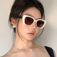 飞鹏眼镜2024新款猫眼墨镜潮驾驶镜个性男女通用防紫外线大脸显小