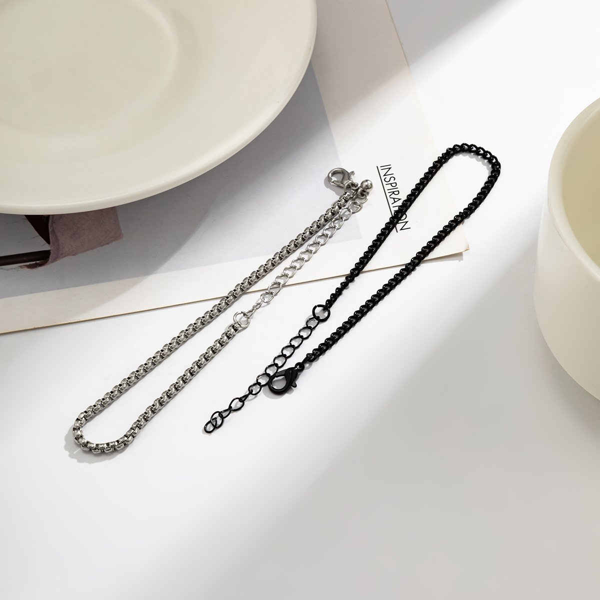 Simple Style Solid Color Iron Layered Necklaces