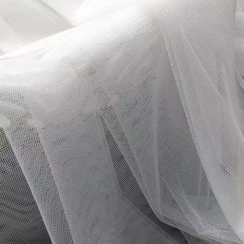 25克白色硬网婚纱裙摆衬布网布涤纶50D底布厂家批发网孔家纺婚庆