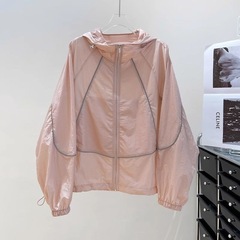 通気性のある女性の夏の薄いコート 2025 新しい緩い多用途日焼け服空調カーディガンジャケット