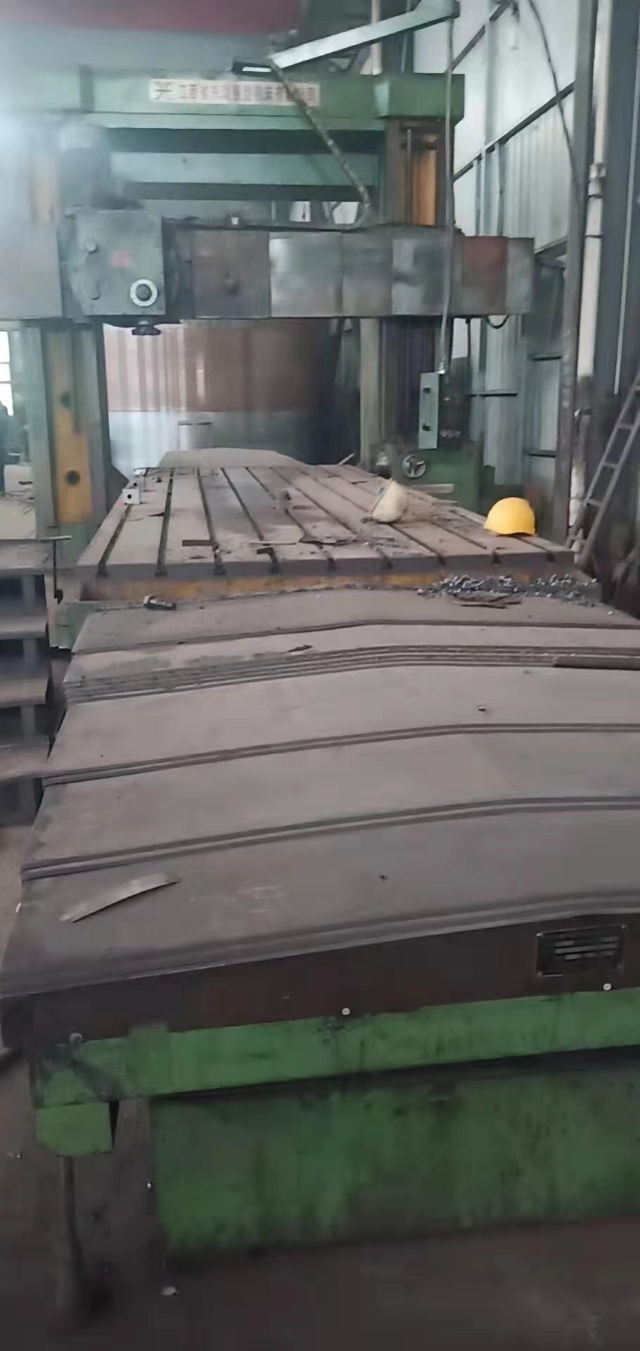 二手机床龙门铣床2000X6000门宽2500mm八成新工厂在位试机